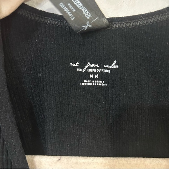 Urban Outfitters Out From Under Hailey Seamless Plunging Black Ribbed Bodysuit - Picture 5 of 8